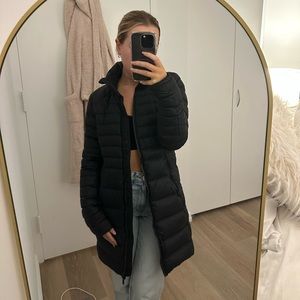 LULULEMON mid length puffer coat